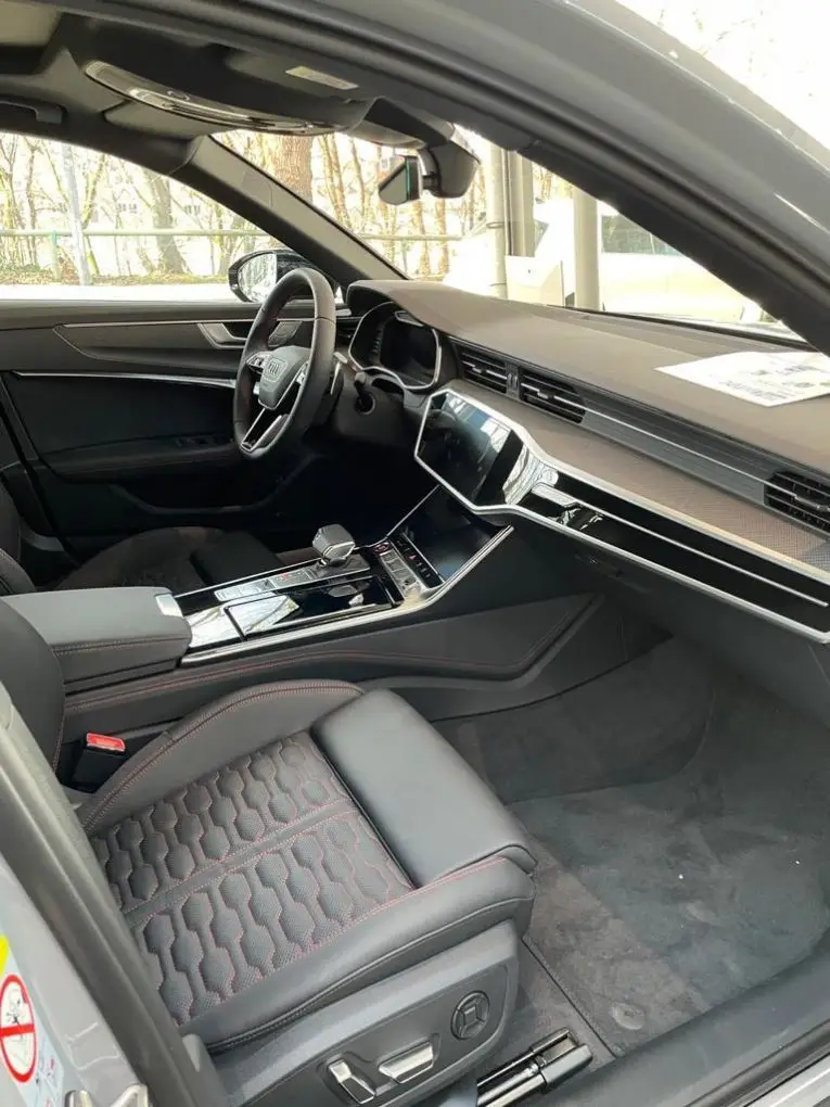 Audi RS6 Dynamic 2023, rear view — Veyra Cars, Europe. The 2023 Audi RS6 Dynamic pairs 621 hp with a five-seat estate body, a combination that…