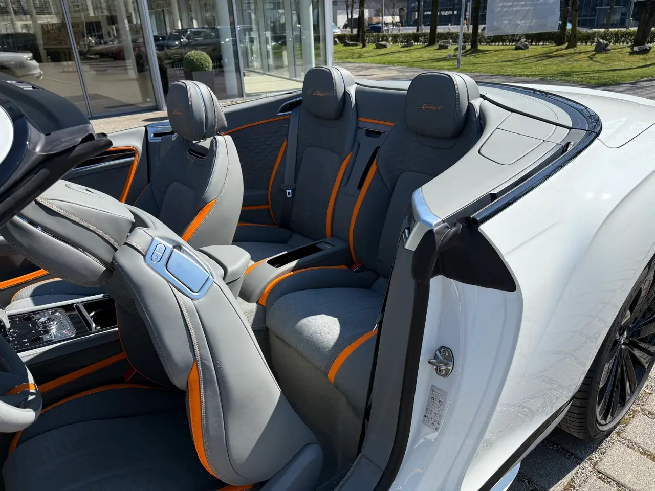 Bentley Continental GTC Speed 2025, rear view — Veyra Cars, Europe. The 2025 Bentley Continental GTC Speed is a four-seat grand tourer built for open-air…