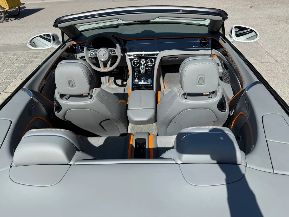 Bentley Continental GTC Speed 2025, interior — Veyra Cars, Europe. The 2025 Bentley Continental GTC Speed is a four-seat grand tourer built for open-air…