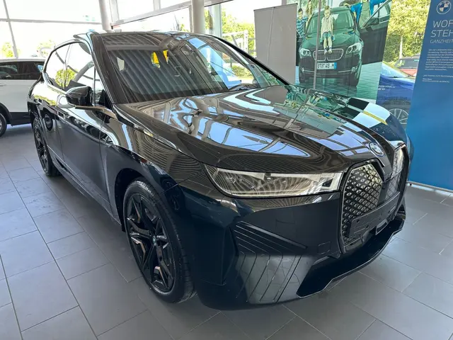 BMW IX M60 2023 — Veyra Cars, Europe