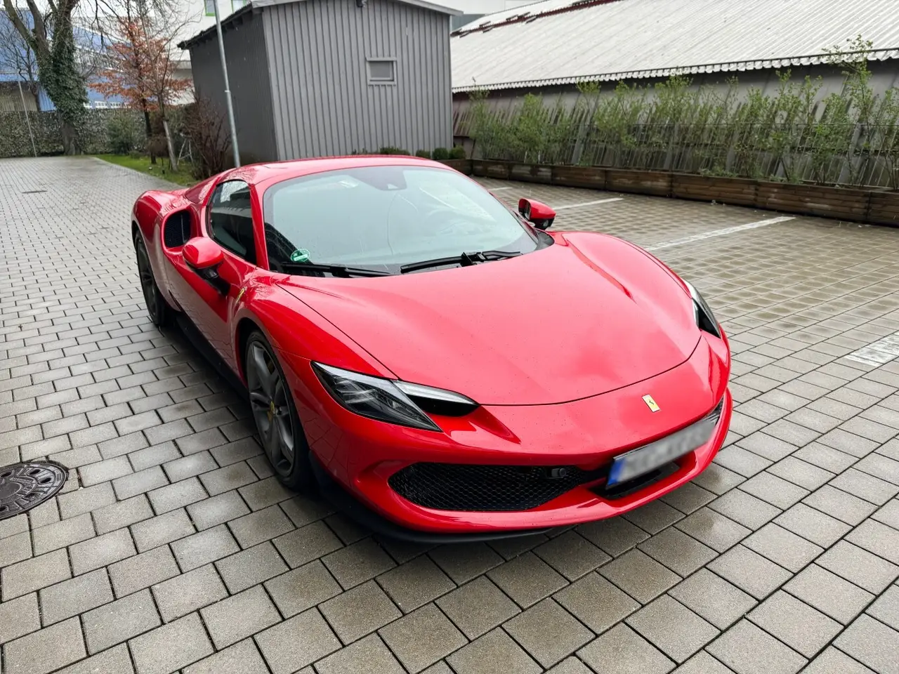 Ferrari 296 GTS Spider 2024, front view — Veyra Cars, Europe. The 2024 Ferrari 296 GTS Spider pairs a plug-in hybrid V6 with 819 hp, a combination that…