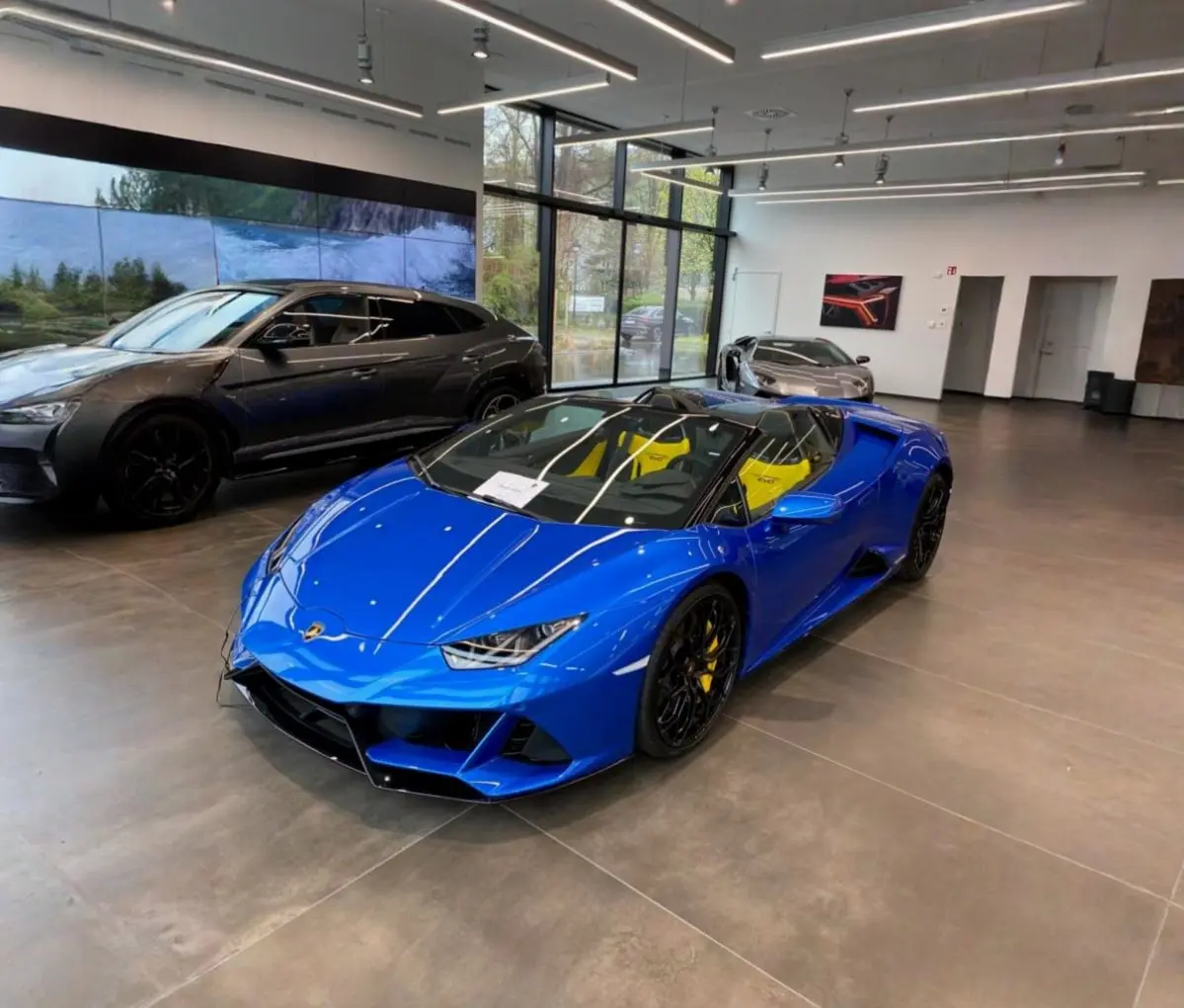 Lamborghini Huracan Evo Spyder 2022 — Veyra Cars, Europe. The Lamborghini Huracan Evo Spyder pairs a naturally aspirated V10 producing 640 hp with…
