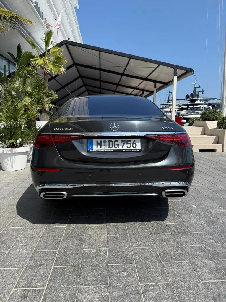 Maybach S580 2023, exterior — Veyra Cars, Europe. The 2023 Maybach S580 is built for the moment when arrival matters as much as the journey…