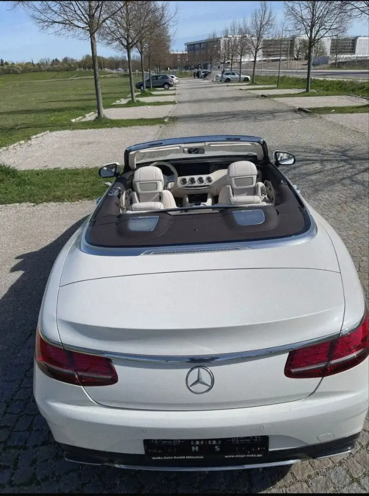 Mercedes Benz S560 Cabrio 2021, front view — Veyra Cars, Europe. The Mercedes Benz S560 Cabrio pairs a 469 hp V8 with the composure expected of the…
