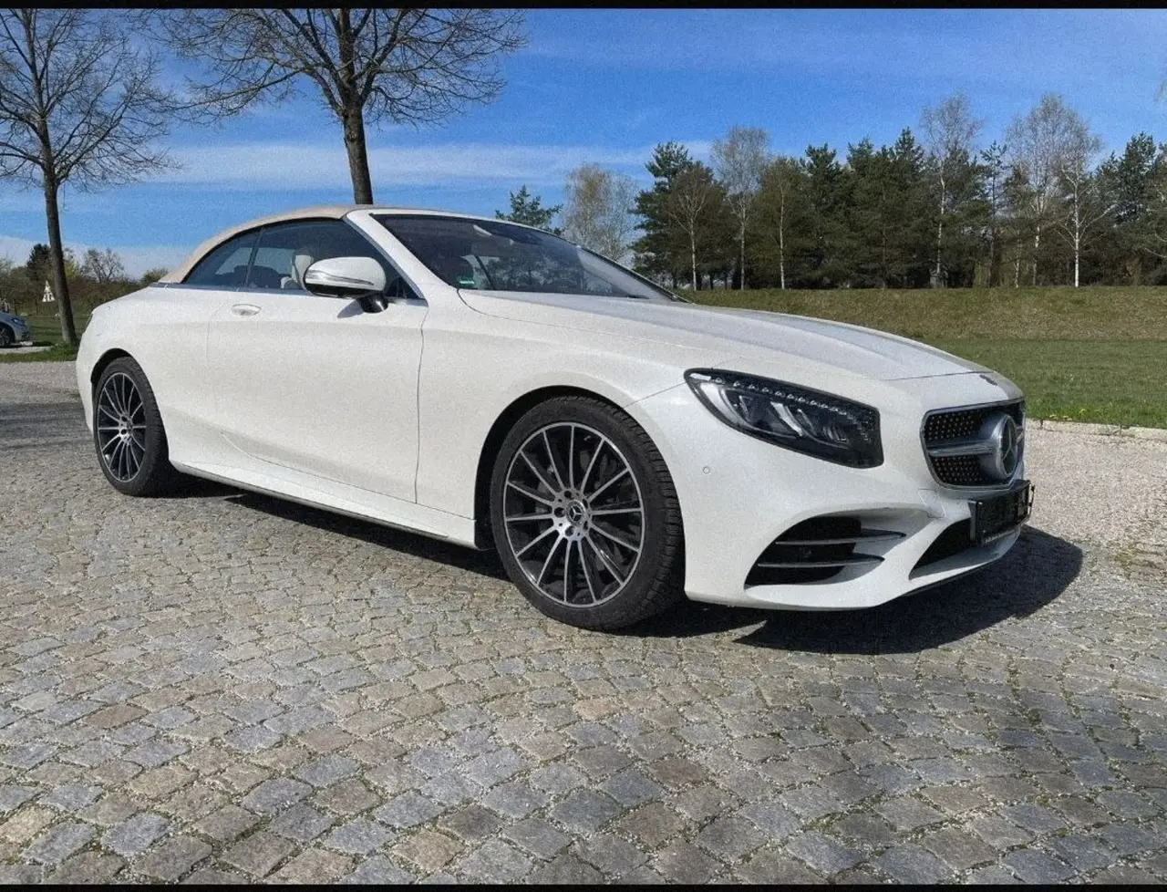 Mercedes Benz S560 Cabrio 2021 — Veyra Cars, Europe. The Mercedes Benz S560 Cabrio pairs a 469 hp V8 with the composure expected of the…