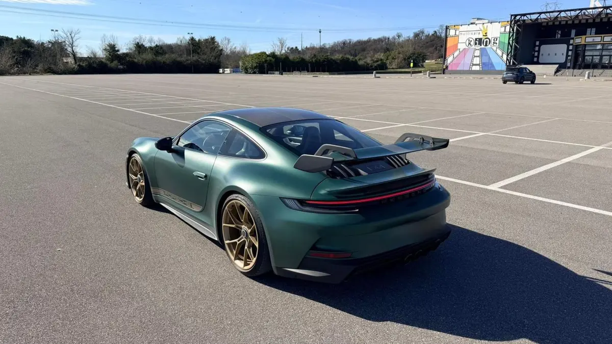 Porsche 911 GT3 2026, front view — Veyra Cars, Europe. The 2026 Porsche 911 GT3 is built for drivers who want to feel the road, not just cover…