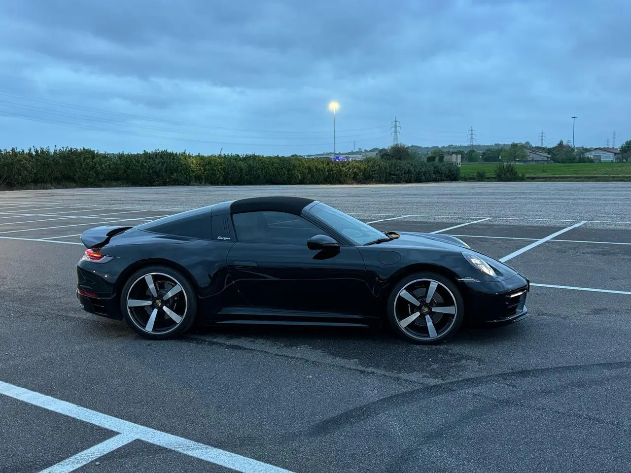 Porsche 911 Targa 2025, front view — Veyra Cars, Europe. The 2025 Porsche 911 Targa pairs 541 hp with the Targa's distinctive open-air roof…