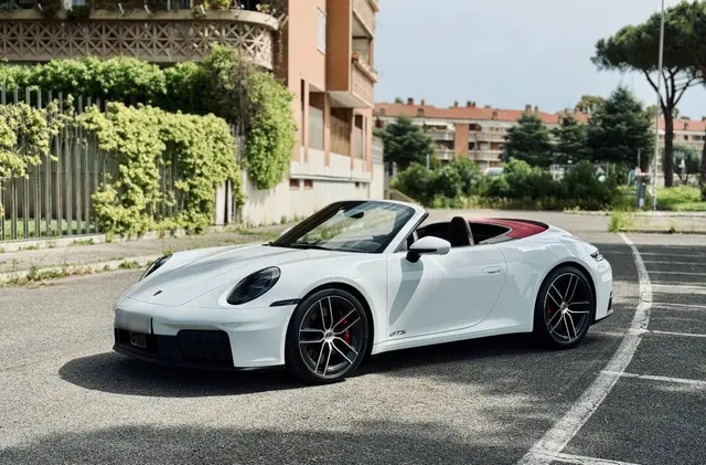 Porsche 992.2 Carrera 4 GTS Cabrio 2025 — Veyra Cars, Europe