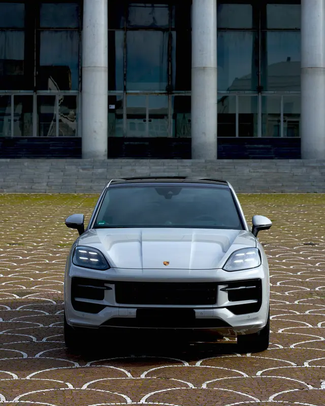 Porsche Cayenne 2025 — Veyra Cars, Europe