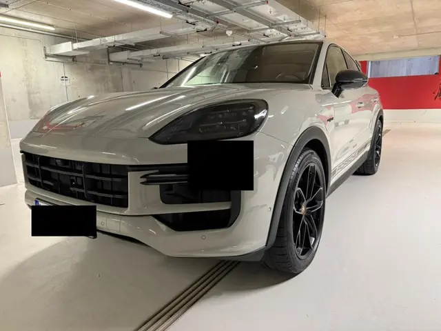 Porsche Cayenne Turbo E-Hybrid Coupé GT 2026 — Veyra Cars, Europe