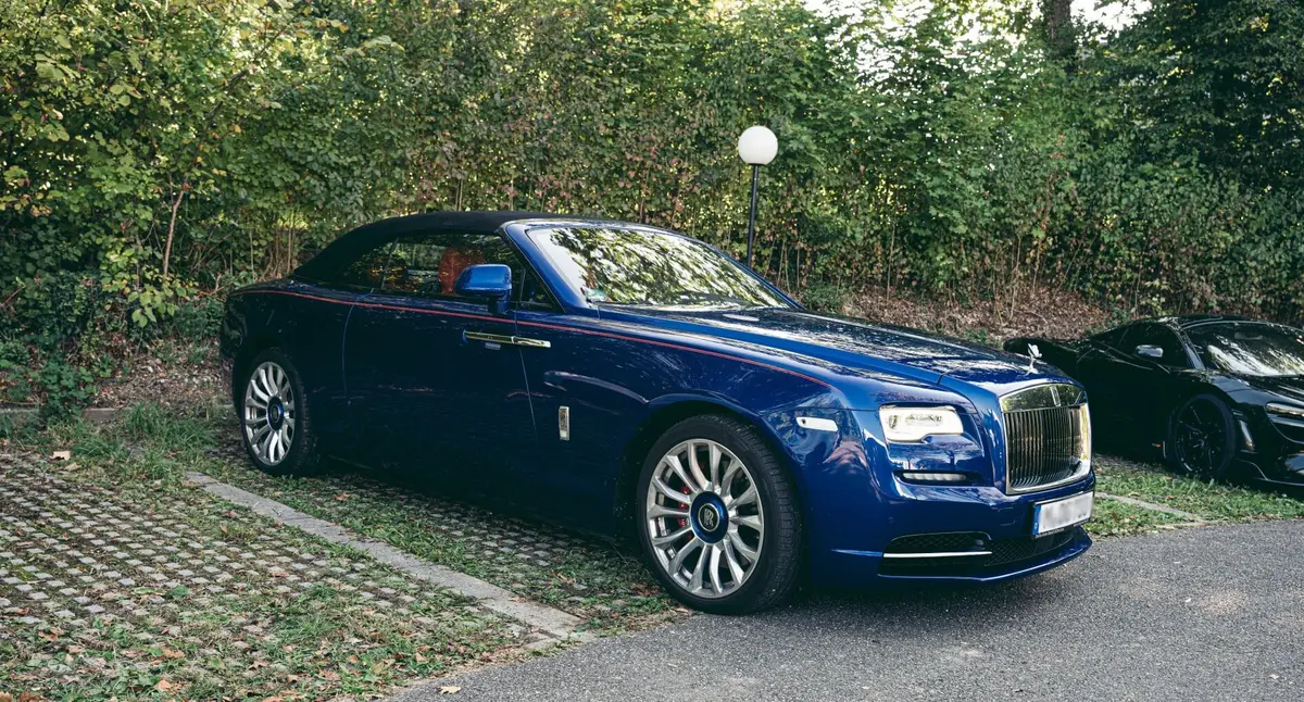 Rolls-Royce Dawn 2022 — Veyra Cars, Europe. The Rolls-Royce Dawn carries its 563 hp V12 with a composure that rarely announces…