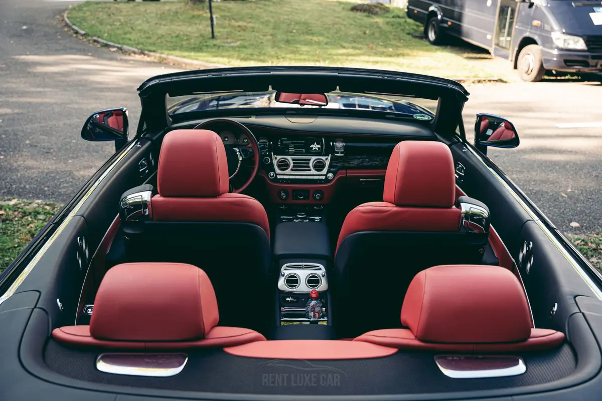 Rolls-Royce Dawn 2022, dashboard — Veyra Cars, Europe. The Rolls-Royce Dawn carries its 563 hp V12 with a composure that rarely announces…