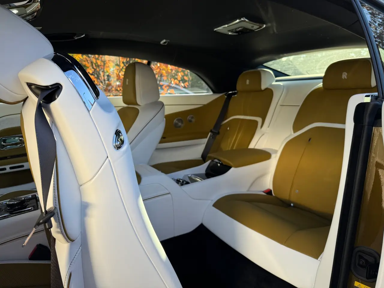 Rolls-Royce Spectre 2024, interior — Veyra Cars, Europe. The 2024 Rolls-Royce Spectre carries its 584 hp with a calm, unhurried authority rather…